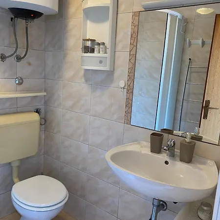Apartment Oleander Jadranovo